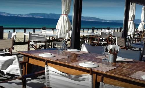 Villa Sequoia - Beach and Lake Private Holidays