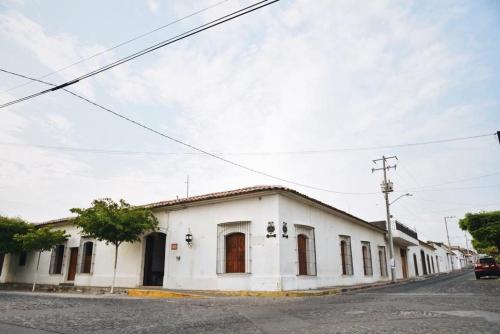 Degollado 45, Casona de Hospedaje
