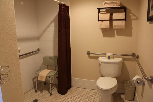Historian Inn - main image