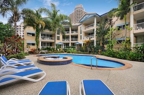 Photo - Surfers Beach Holiday Apartments