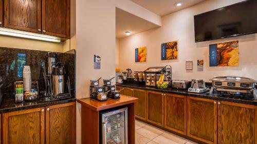 Best Western Cabrillo Garden Inn