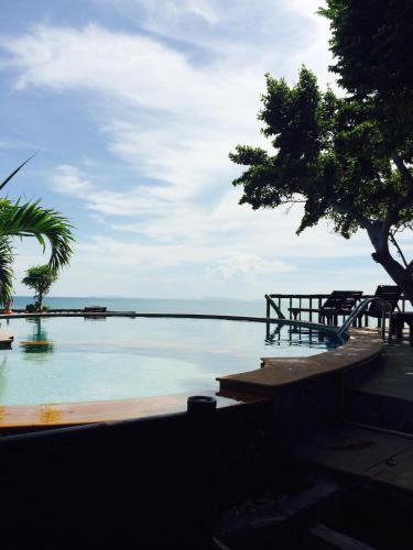 Exterior view, Petit Suncliff Resort in Ko Pha-ngan