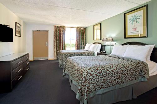 Days Inn by Wyndham Orlando Airport Florida Mall in Orlando, USA