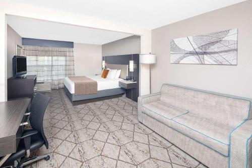 Wingate by Wyndham Greenville Airport