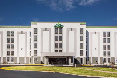 Wingate by Wyndham Louisville Airport Expo Center in Louisville, USA
