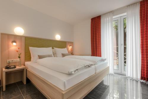 Hotel Europa - image 8