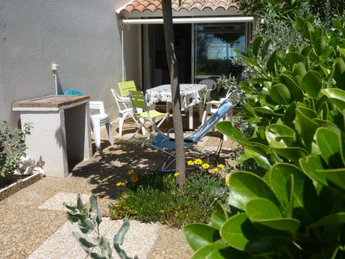 Appartement T2 RDC, Front de Mer, 4 couchages, Les Balcons de la Méditerranée Narbonne Plage