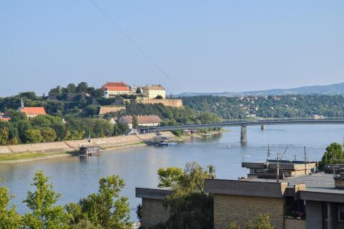 APARTMAN BANE 021 with a view Novi Sad