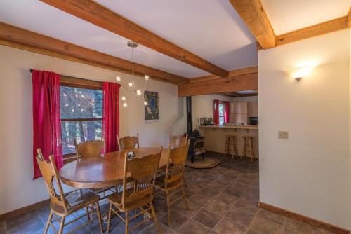 Zurich Den by Tahoe Truckee Vacation Properties - image 4