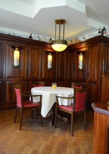 Restorāns, Hotel Kruse Zum Hollotal in Vorden