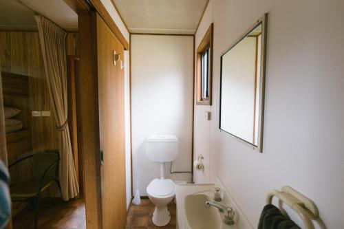 Wonboyn Cabins & Caravan Park - Tap to explore photos