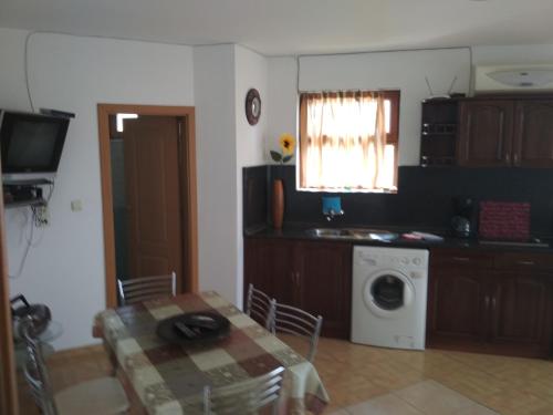 Sozopol Lazur - image 5