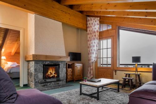 Two-Bedroom Apartment - Penthouse Petit Combin