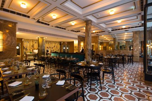 Pestana Porto - A Brasileira City Center & Heritage Building - image 5