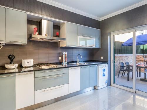 บริการและสิ่งอำนวยความสะดวก, Marvelous Relaxing Villa with private pool in แอลวอร์