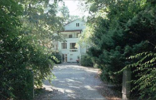  Marcinelle Apartotel Des Jardins De La Fontaine Qui Bout, Pension in Charleroi bei Bultia