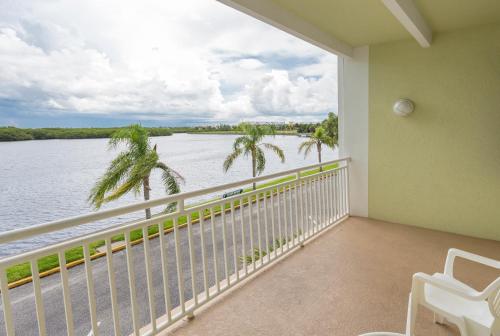 Terraza/balcón, TAMPA BAY, BEACH step away, WIFI, FREE PARKING,POOLS, JACUZZI in Ruskin (FL)