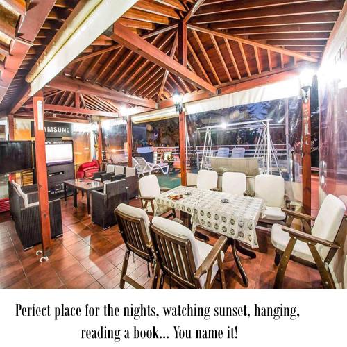 Bejárat, Villa D&L in Dolno Konjsko