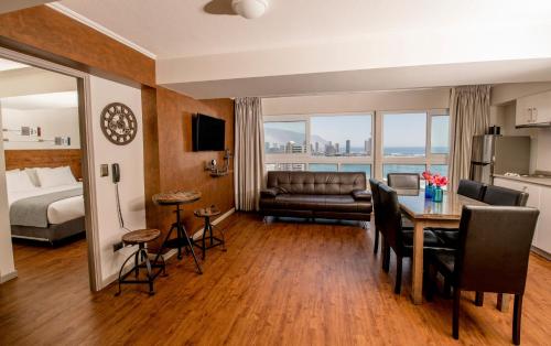 3 bedrooms, 5 beds