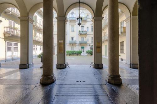 Sotto il portico