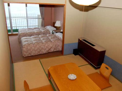 Hotel Ito Powell Hotel Ito Powell is conveniently located in the popular Ito area. The property offers guests a range of services and amenities designed to provide comfort and convenience. All the necessary facilities