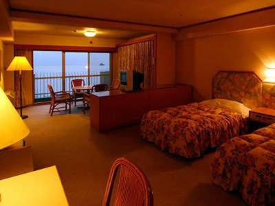 Hotel Ito Powell Hotel Ito Powell is conveniently located in the popular Ito area. The property offers guests a range of services and amenities designed to provide comfort and convenience. All the necessary facilities