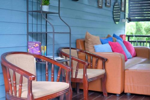 Balcony/terrace, Baan JaoKorKluay บ้านเจ้ากอกล้วย near Doi Bo Viewpoint