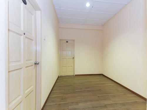 Floor plans, Straits Settlement Inn in Klebang