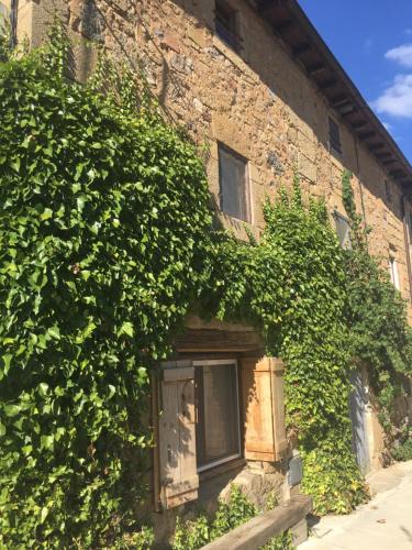  Casa Rural Babesenea Urederra, Unterkunft in Lácar