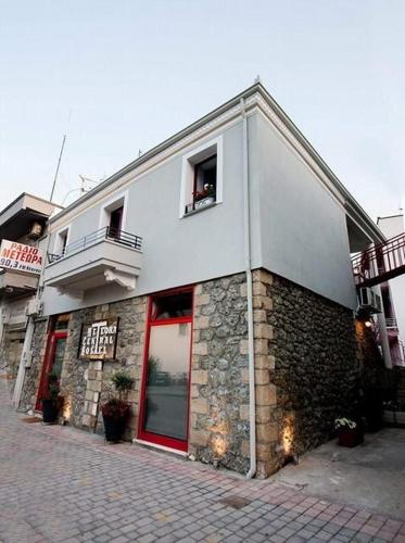 Meteora Central Hostel - image 11