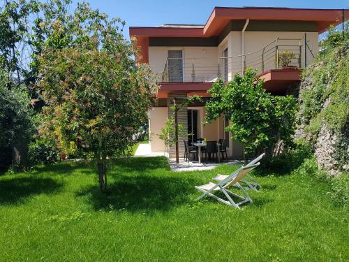  Villa Elena, Pension in Finale Ligure