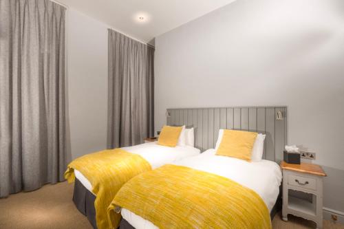 Edgar Townhouse - image 12