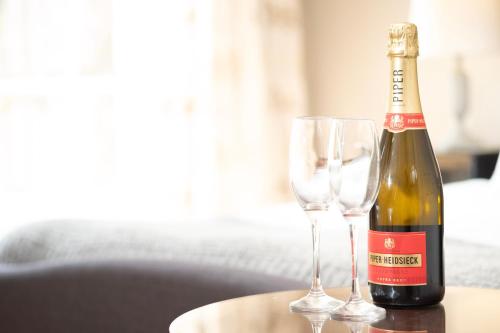 Edgar Townhouse - main image