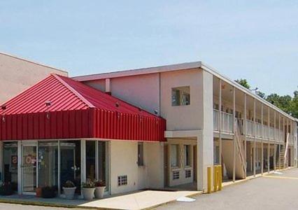 Americas Best Value Inn Richmond VA Midlothian Turnpike – khách sạn tại Richmond (VA)