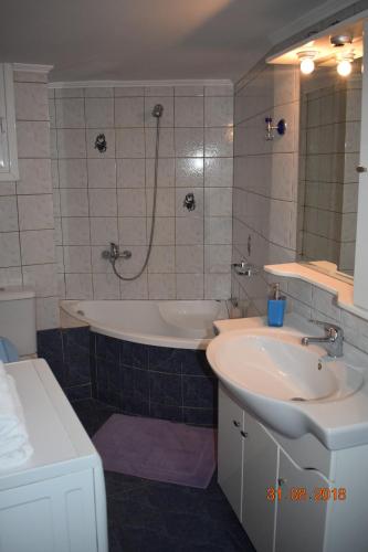  Iordanis Apartment in Kavala