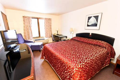 Luck Country Inn