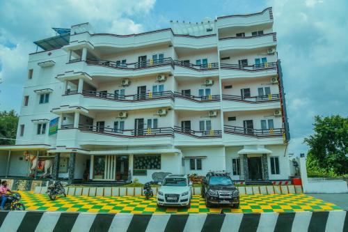 30 Best Yelagiri Hotels - Free Cancellation, 2021 Price Lists & Reviews