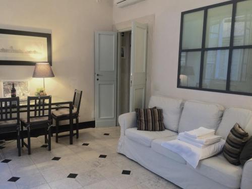 La Casa In Vetrina, Rome (photo 10)