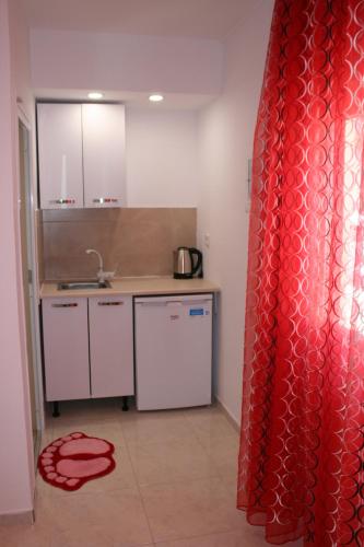 المرافق, Alexandros Studios in آبروفالتا