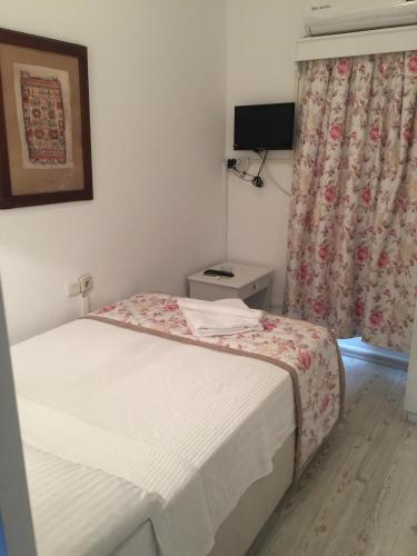Classic Single Room