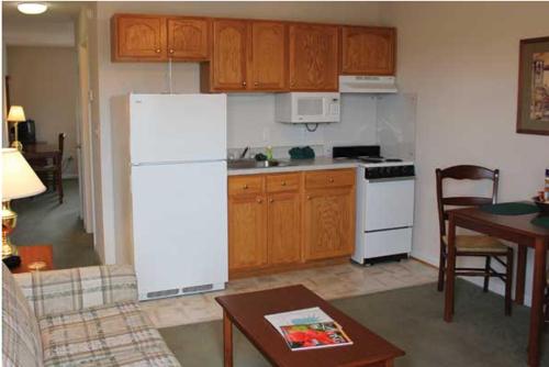Eastside Suites 4