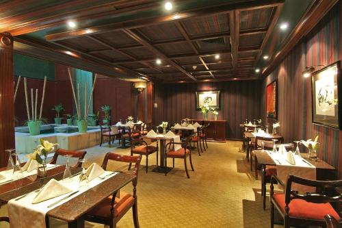 Ravintola, Hotel Plaza San Francisco in Santiago