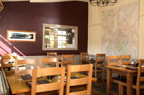 Tweedies Bar and Lodge - 레스토랑