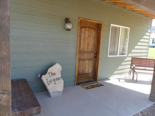 ทัศนียภาพภายนอกโรงแรม, Private, Charming Cabin - Sleeps 5 - The Evergreen - Bryce Canyon National Park in แคนนอนวิลล์(ยูท่าห์)