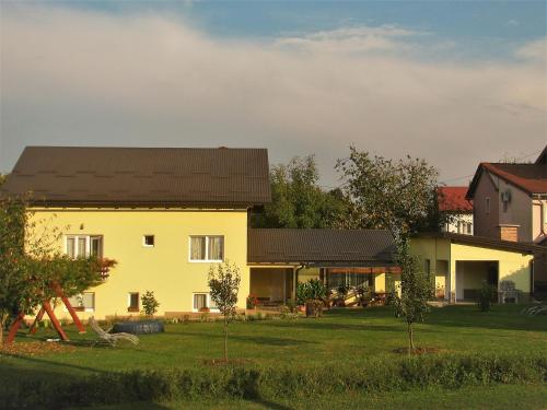  House Sekulic in Grabovac