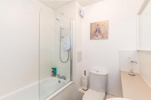 Annandale Street Apt. - image 5
