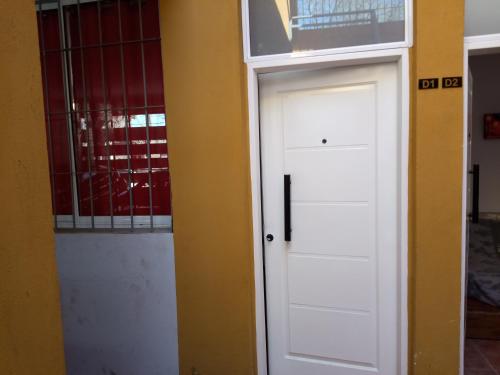 Entrance, Los Nietos hospedaje near Gov. Francisco Gabrielli International Airport