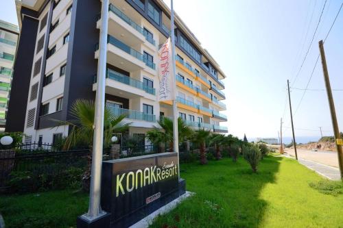  Konak Seaside Resort 2+1 Luxury Apartments in Mahmutlar