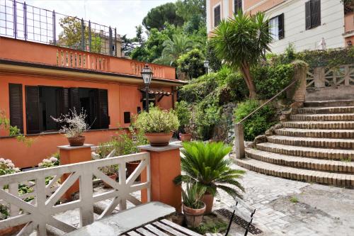 La Casa nel Borgo, Roma