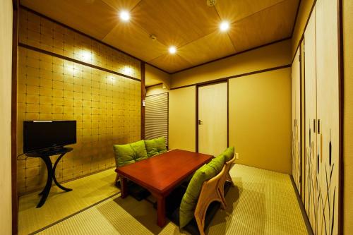 京町家ホテル三福